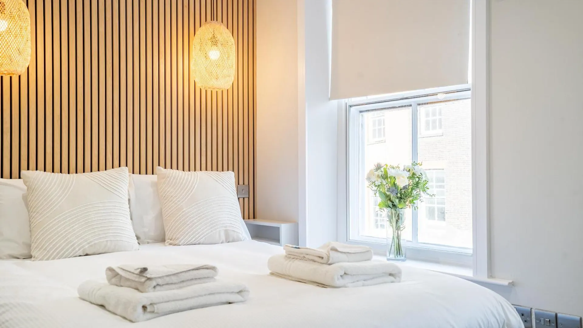 Paradise Apartments York